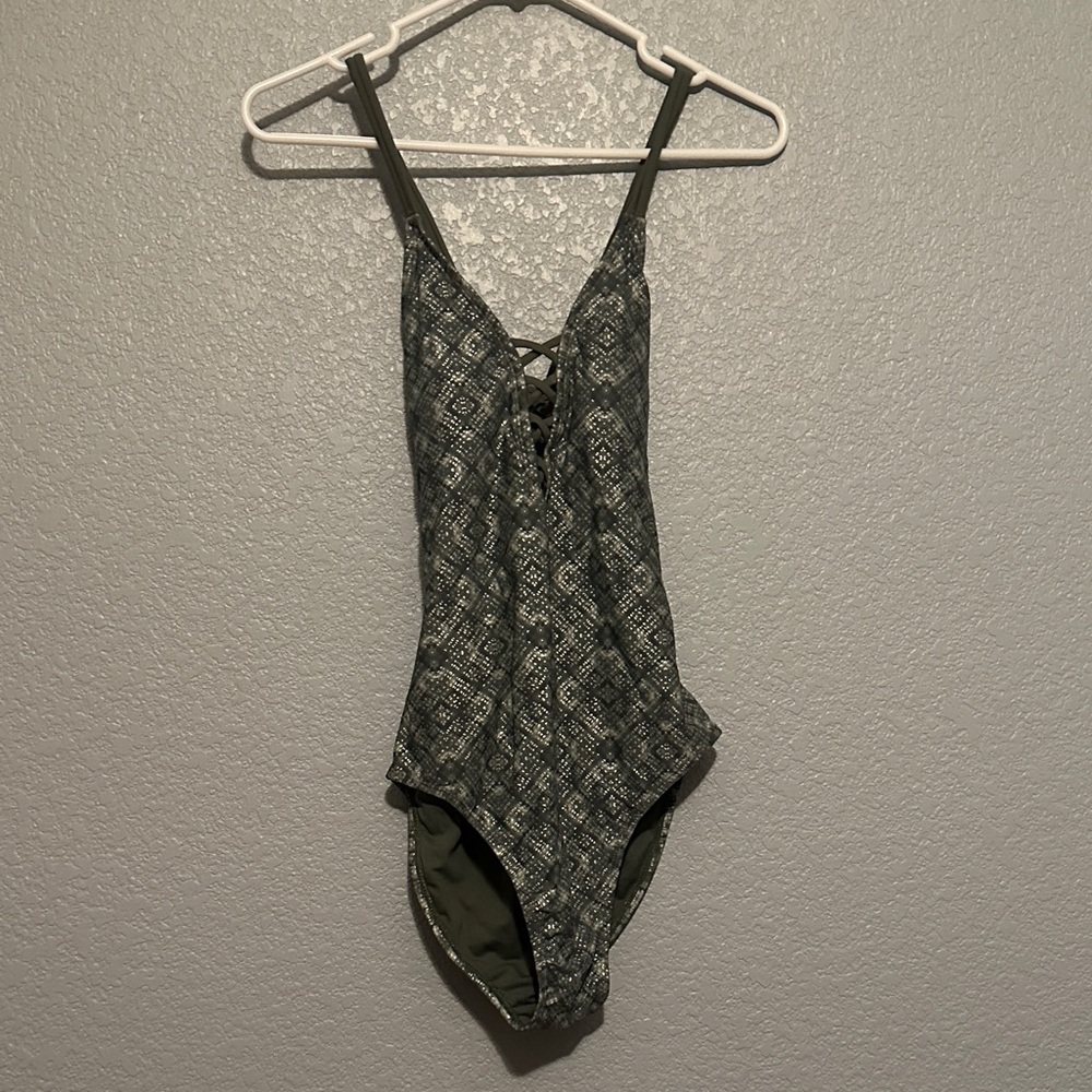 Ibiza Swimwear One Piece Strappy Back Swimsuit
